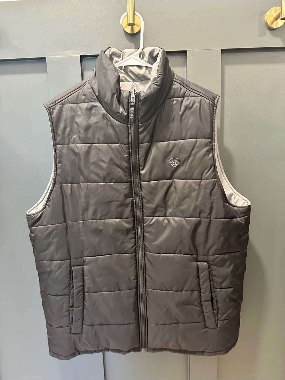 Ariat Men's Reversible Quilted Gray Puffer Vest
